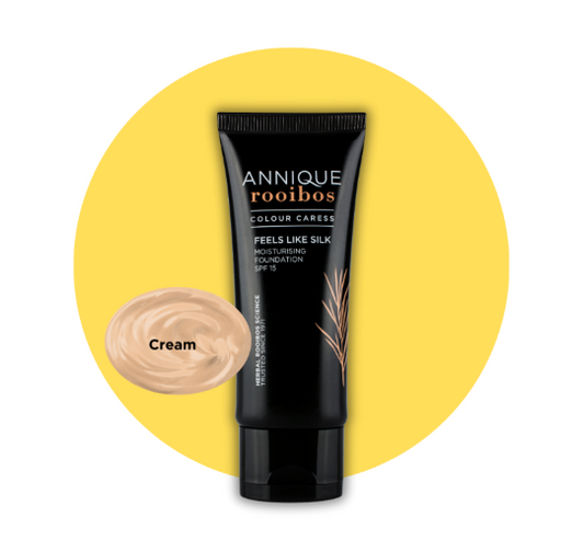 Feels Like Silk Moisturising Foundation SPF 15 - Cream - 30ml